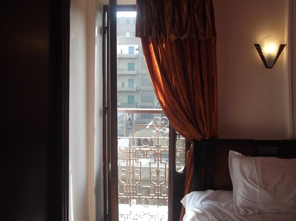 Family Palace Hostel Cairo Room photo
