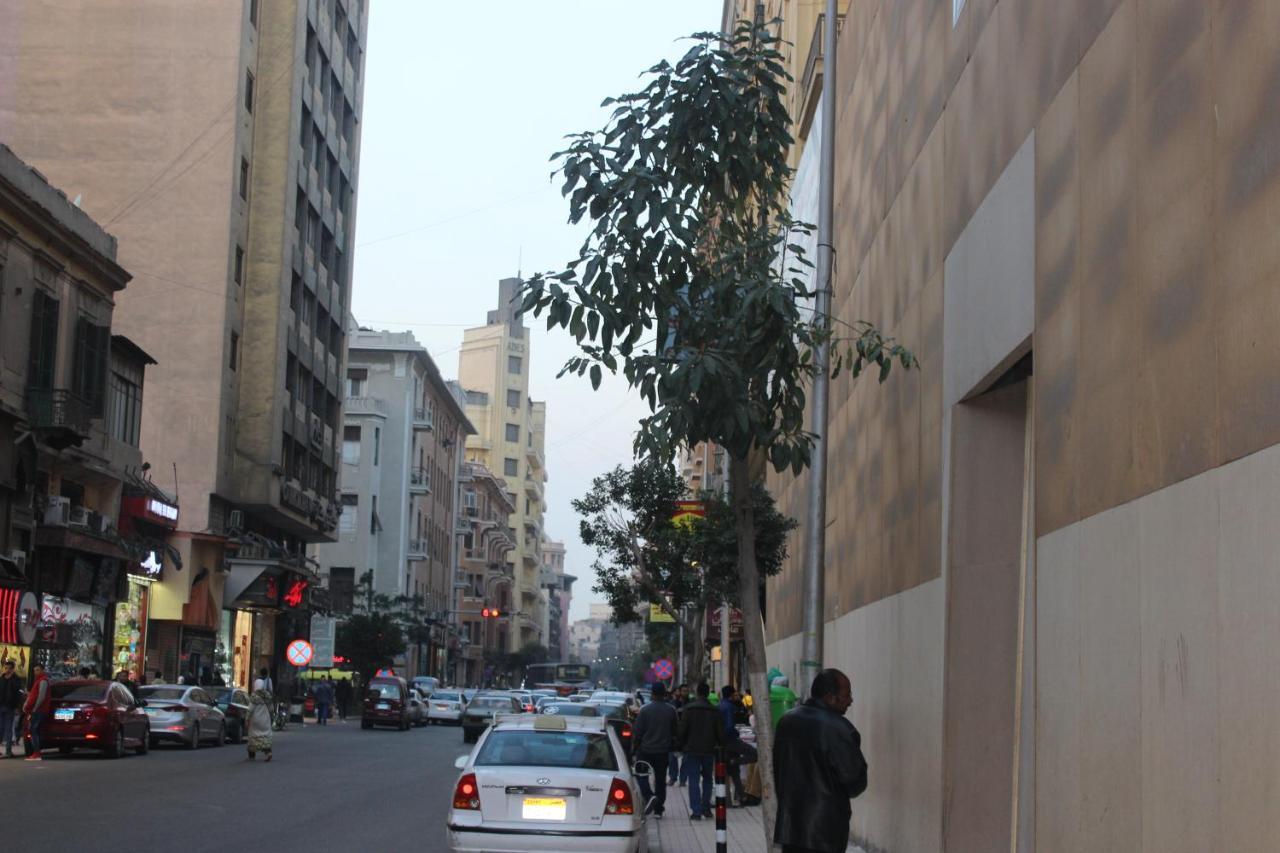 Family Palace Hostel Cairo Exterior photo